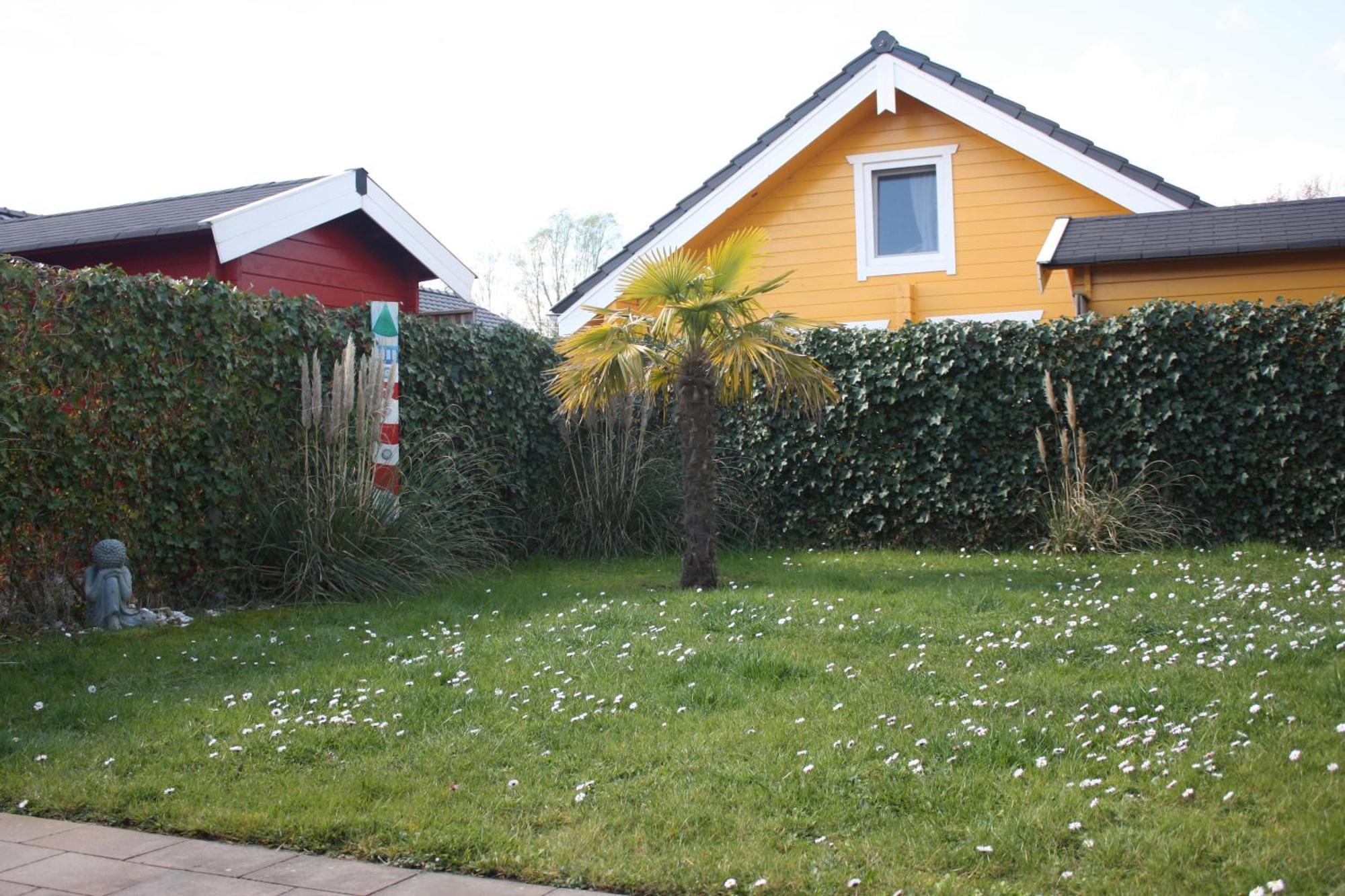Villa Emilia - Gemuetliches Kinderfreundliches Blockhaus Mit Umzaeuntem Garten 신트 아날란트 외부 사진